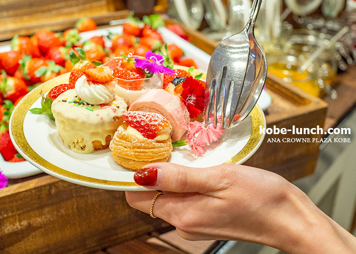 トーマスさんのいちご畑