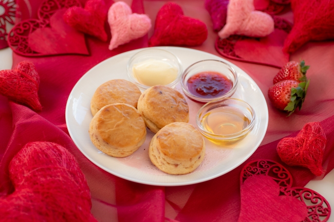 ホテル ラスイート神戸　ハーバーランド いちごのアフタヌーンティー