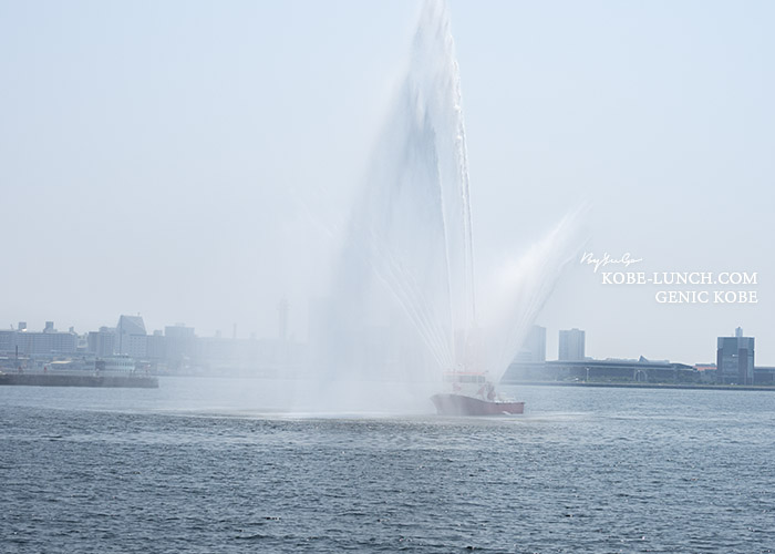 BEKOBE モニュメント カラー放水