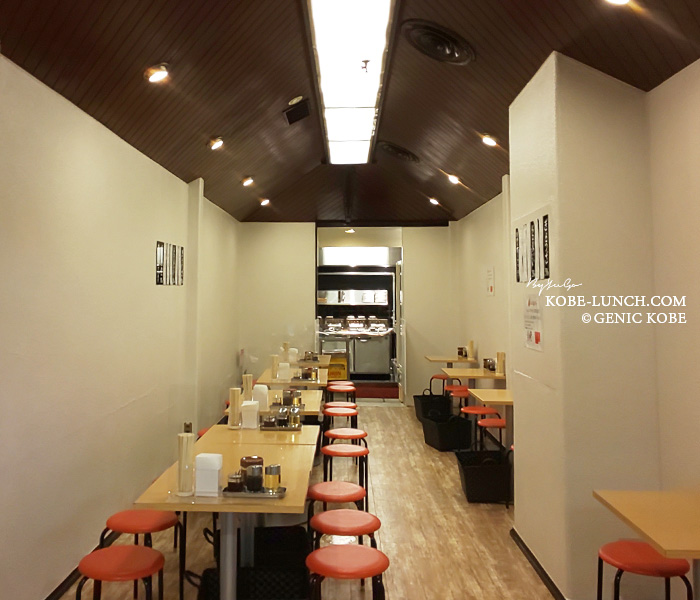 餃子のひょうたん 三宮さんプラザ イートインスペース