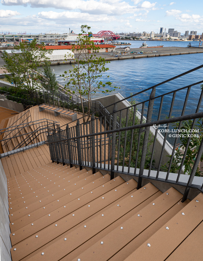 アトアカフェ神戸