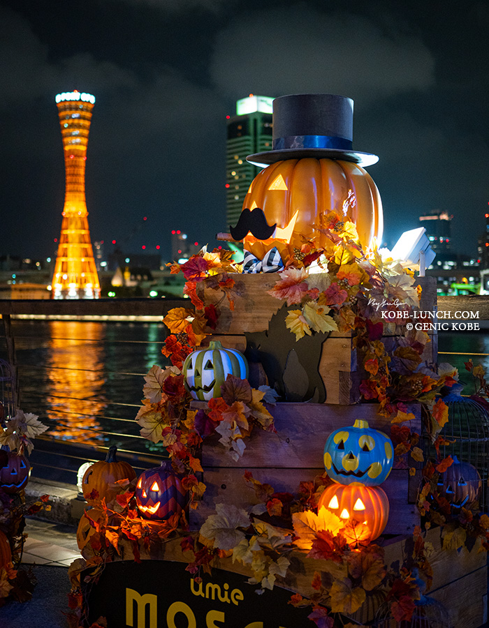 umieモザイクに今年もハロウィン