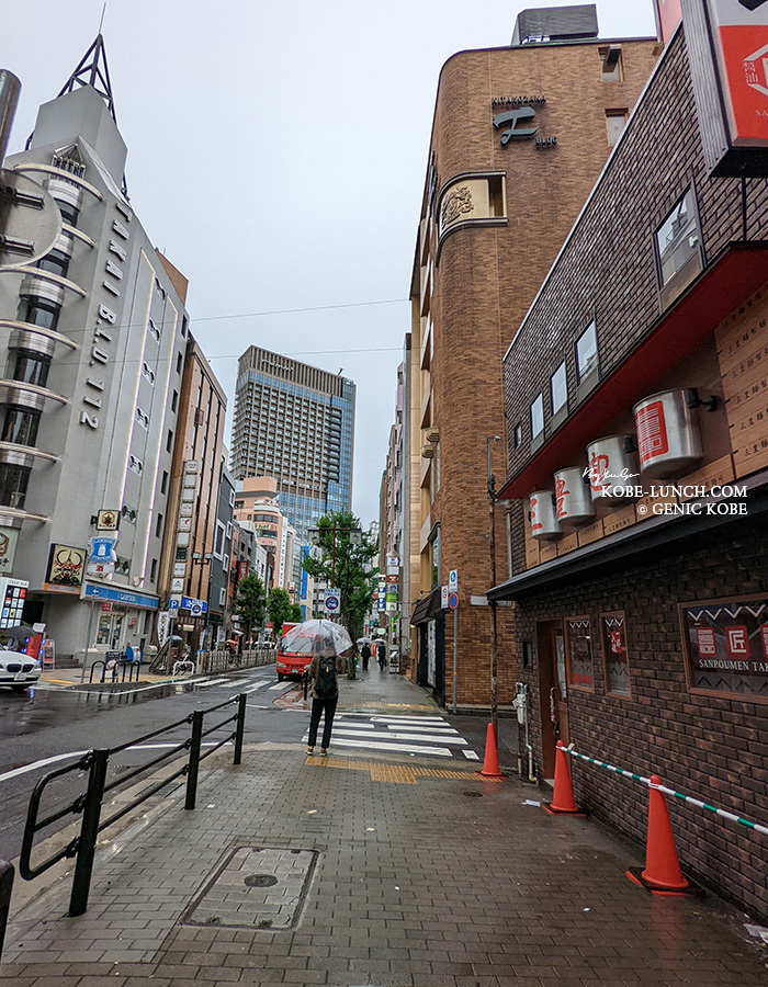 神戸北野坂に三豊麺