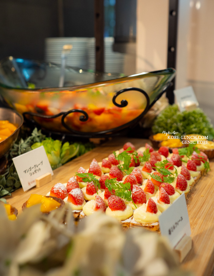 神戸北野ホテルのナイトデザートビュッフェ マンゴーピーチ