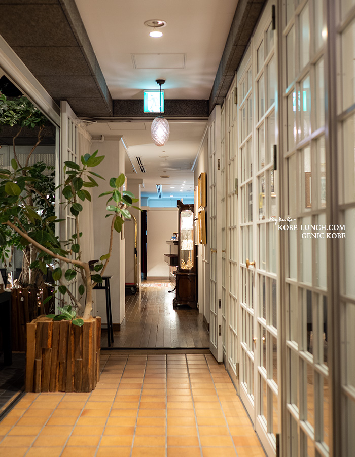 ダイニングイグレック