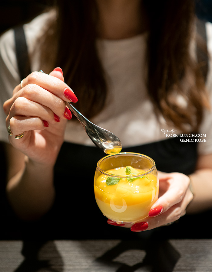 神戸北野ホテルのナイトデザートビュッフェ マンゴーピーチ