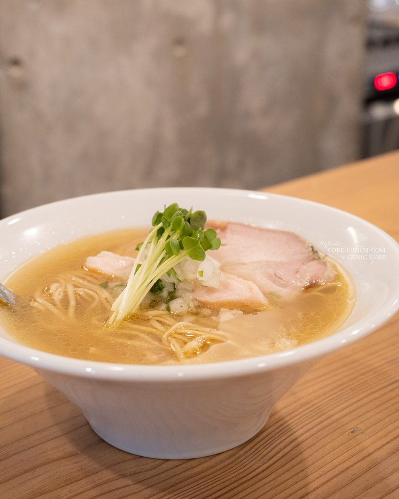 「MEN SONAN」(メンソナン) 神戸三宮