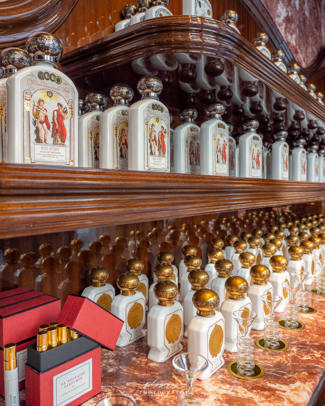 オフィシーヌ・ユニヴェルセル・ビュリー神戸店