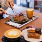 【神戸元町】スロースコーヒーさんでカヌレと自家焙煎珈琲を楽しむ【SLOTH COFFEE】