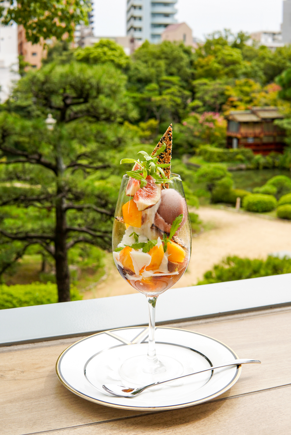 相楽園パーラーに新しいパフェ「発酵パフェ」