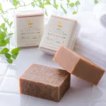 ポートピアホテルの本気、遂に石鹸まで作りました。ホテル敷地内での養蜂から！