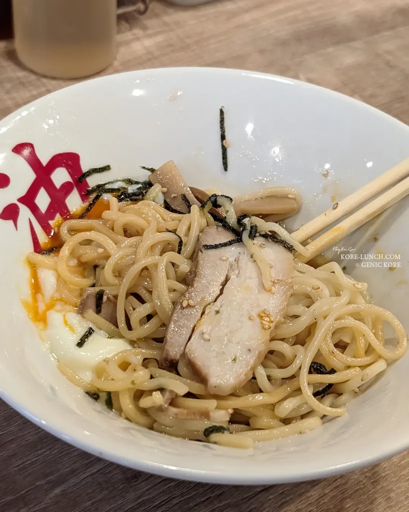 きりん寺三宮高架下店 油そば