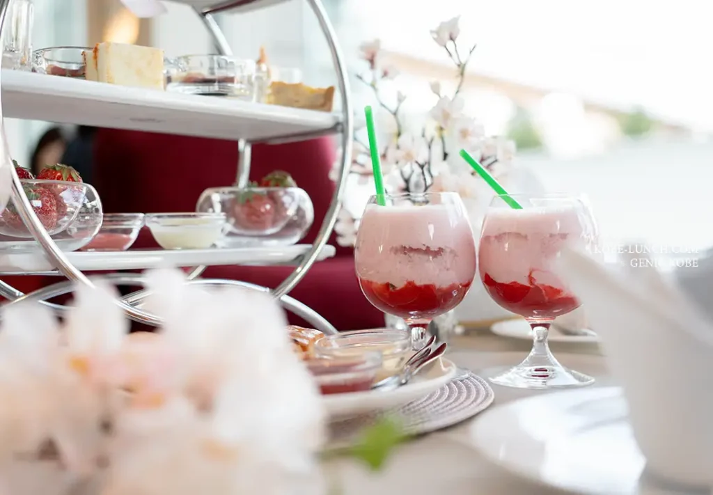 ラスイート神戸 苺のアフタヌーンティー