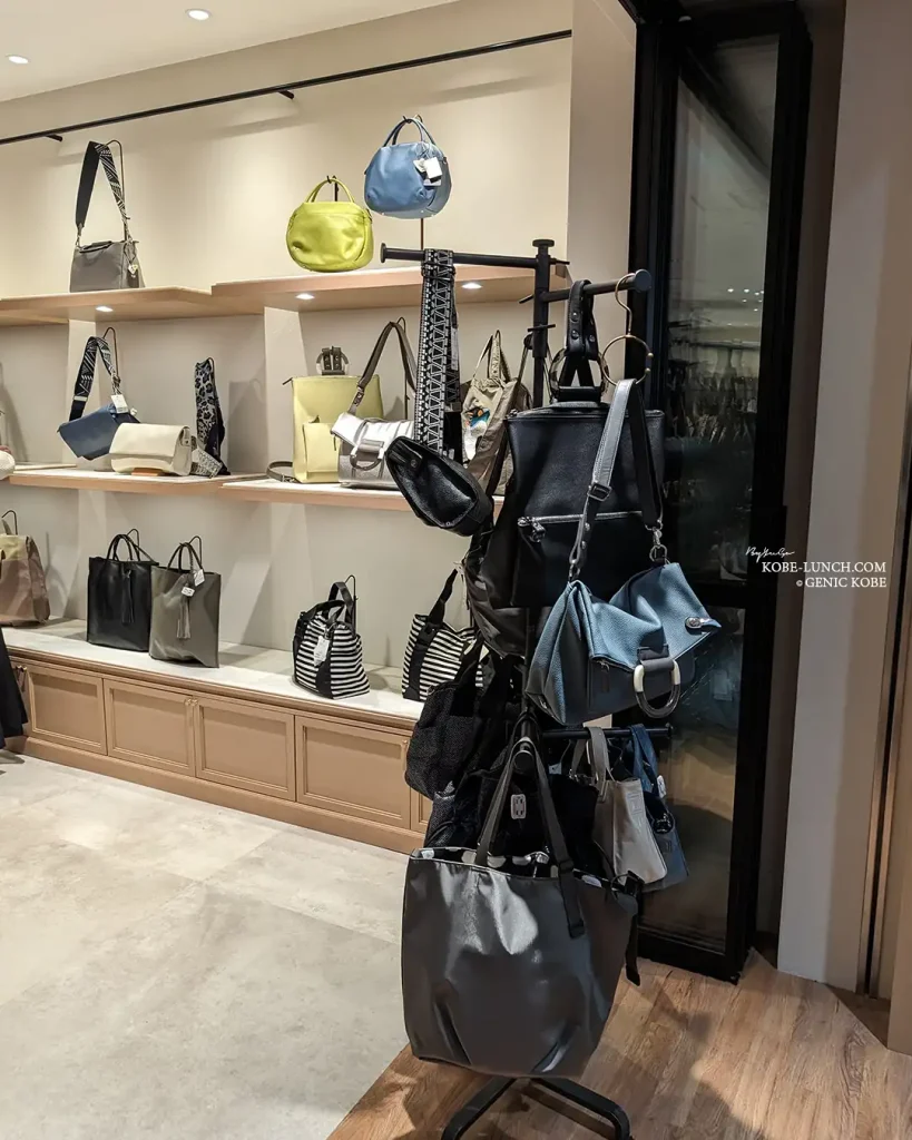 三ノ宮さんちか2番街の「ear PAPILLONNER(イア パピヨネ)」