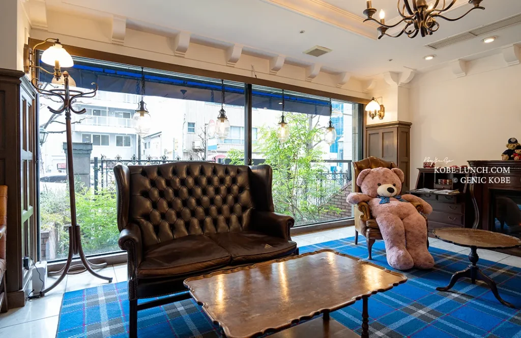 トアロードホテル山楽 ロビー