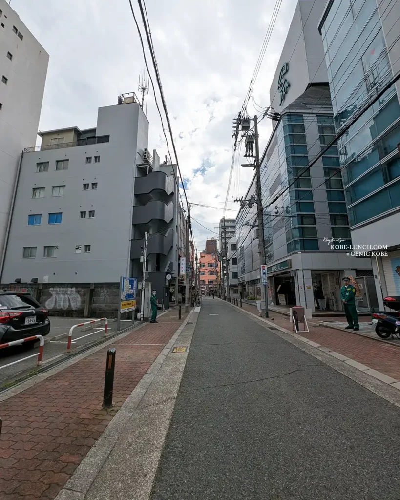 神戸元町に「TAVERNAMANO」オープン