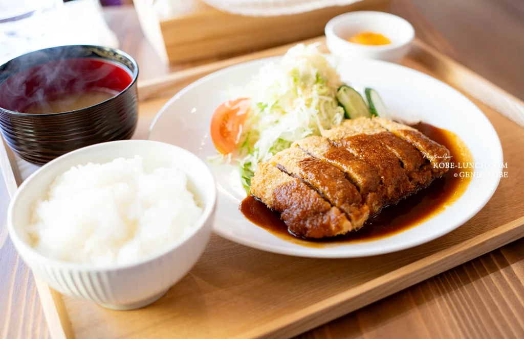 神戸市兵庫区の洋食 かくいにいくか