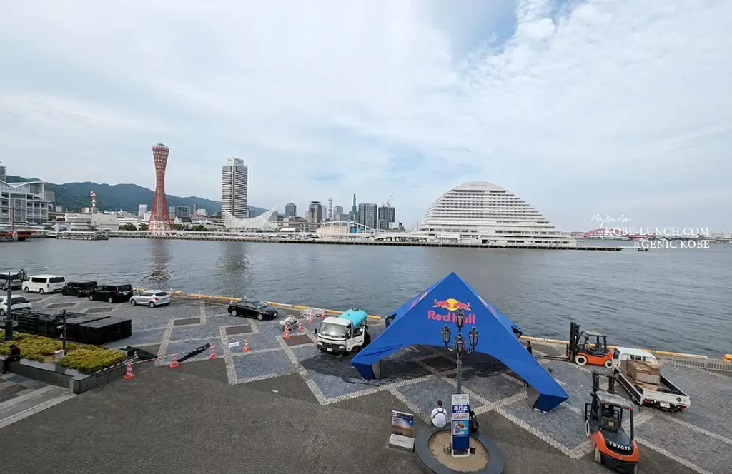 神戸ハーバーランドで「Red Bull Flight Day」開催