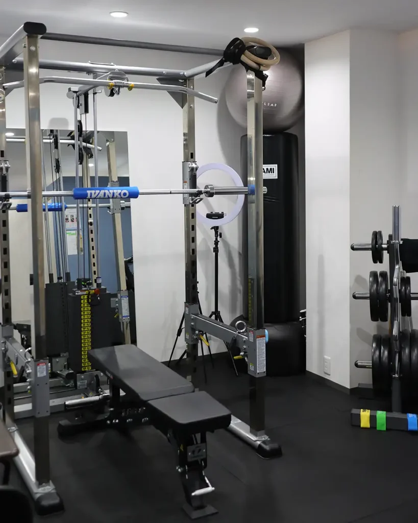 三宮にオープンしたパーソナルジム「FLOW GYM」