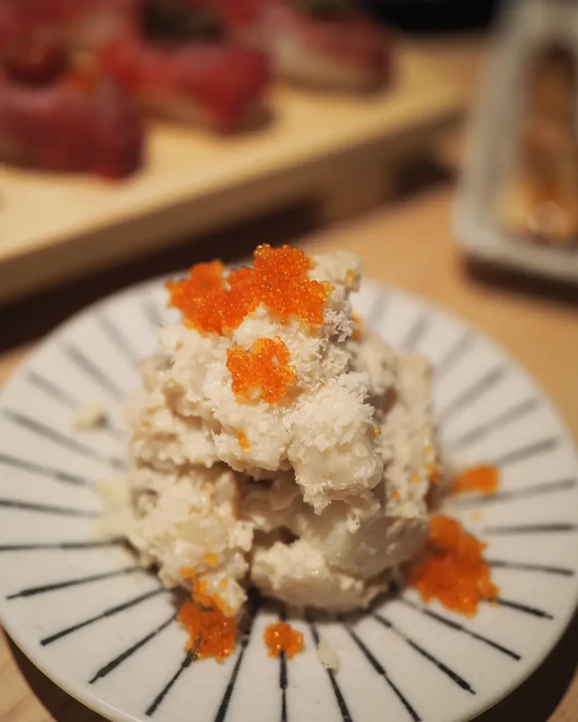 三ノ宮の「肉たらし」さんで肉寿司×食べ飲み放題！