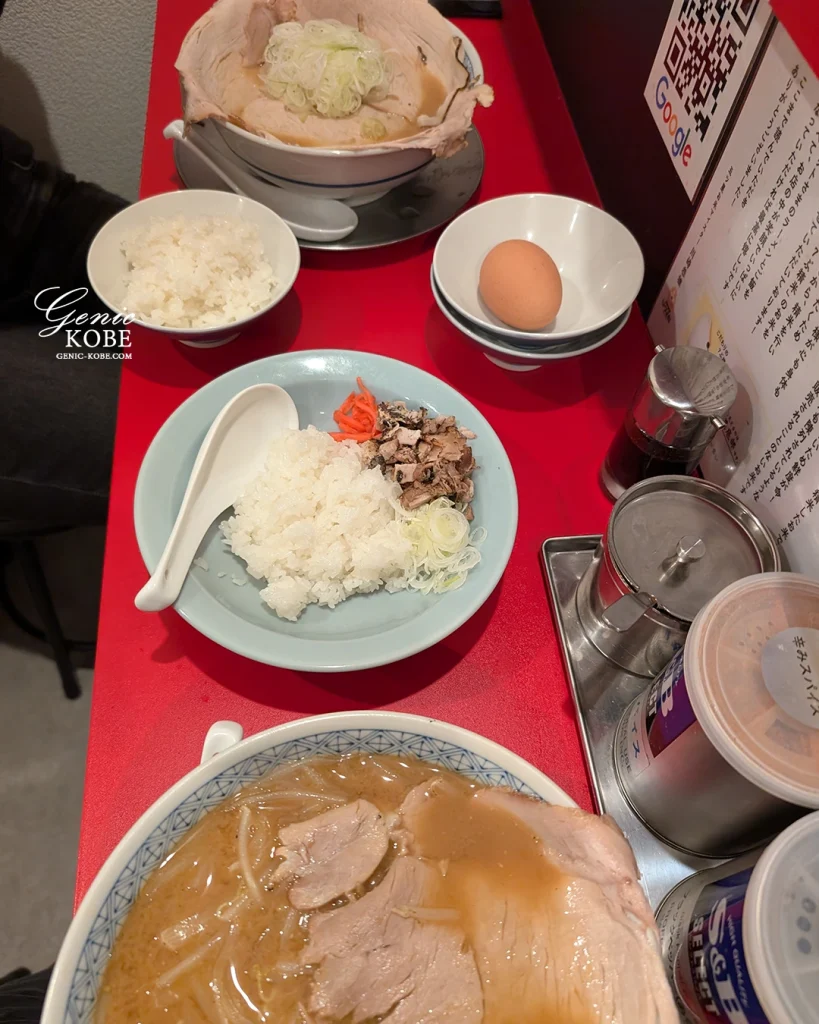 三宮で行列のできるキヨリトさんで札幌ラーメンを堪能