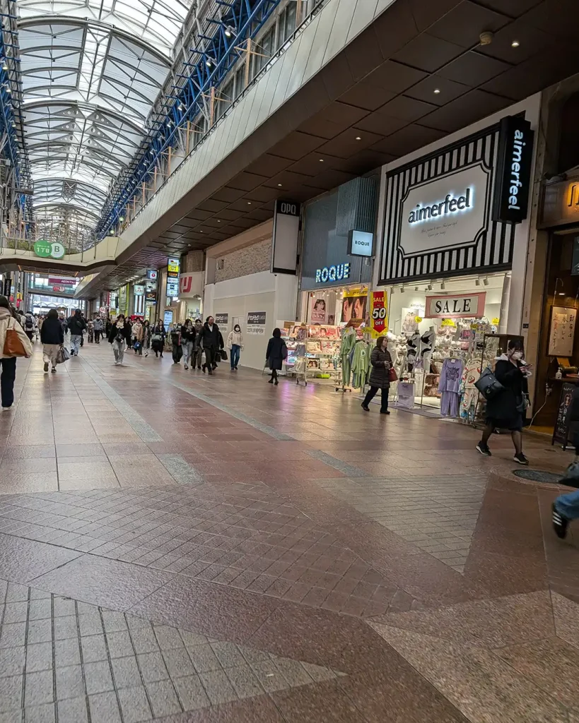 神戸三宮に「サンドラッグCARER」がオープン