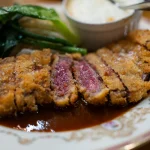 閉店する三宮の人気洋食店、レストランやなぎさんでビフカツランチしてきた