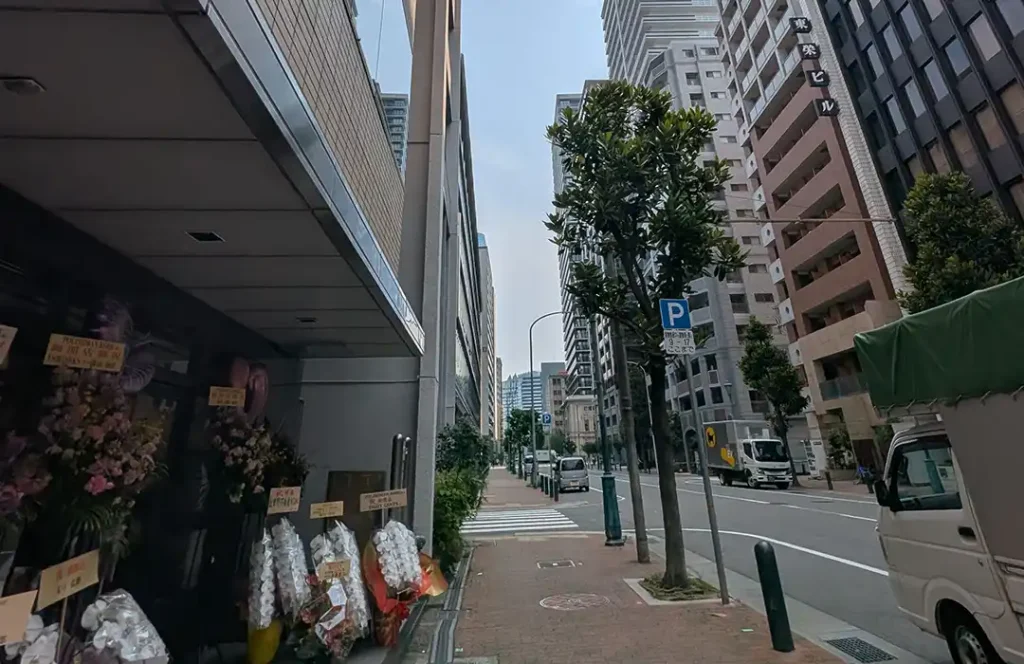 神戸栄町に「POLISHMAN.KOBE」さんがオープンしてる【理容室】