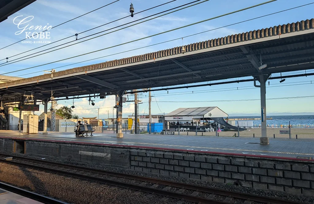 須磨海岸の無料更衣室