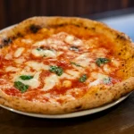 閉店する花隈のピッツェリア ファミリアさんで絶品ピザを食べてきたよ