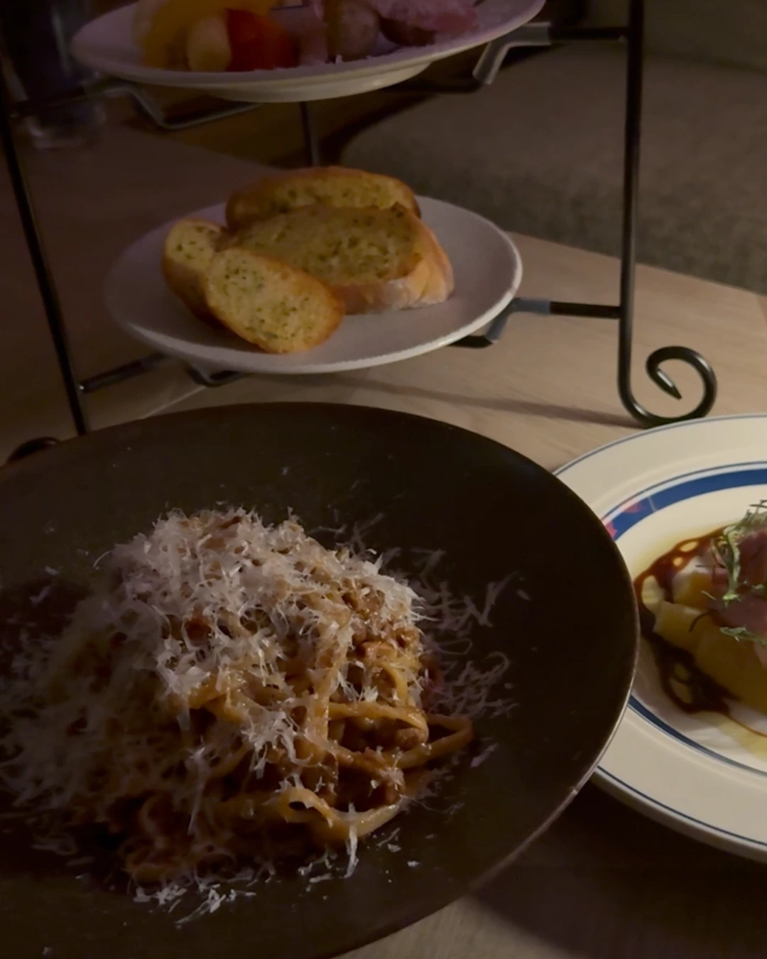 神戸三宮にイタリアン「ALBERO」さんがオープンしてる。