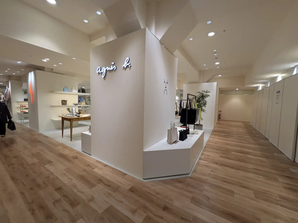 神戸阪急に「agnès b.（アニエスベー）」カフェがオープンするよ！