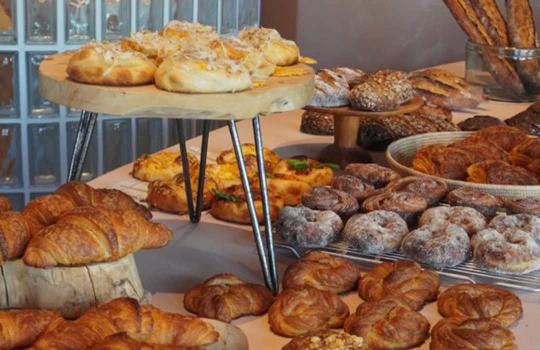 東灘区に「eat kobe」さんっていうパン屋がオープンしたよ